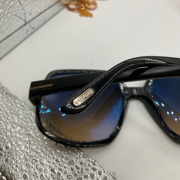 Tom Ford Sunglasses FT0992 in Black - Picture 9 of 11